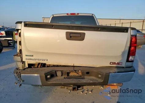 2011 GMC Sierra K1500 Sl z USA, uszkodzony, nr VIN 1GTR2UEA4BZ365211